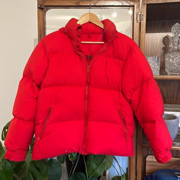 Aritzia TNA red oversized goose down megapuff puffer jacket - Picture 2 of 10